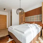 Grebenzen 51b Holiday home *